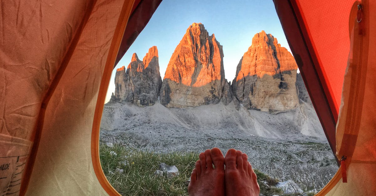 découvrez l'univers du camping, une expérience unique en pleine nature. profitez de moments de convivialité, d'aventure et de détente en famille ou entre amis. explorez nos conseils et astuces pour organiser votre séjour en camping et vivre des souvenirs inoubliables au cœur des paysages magnifiques.