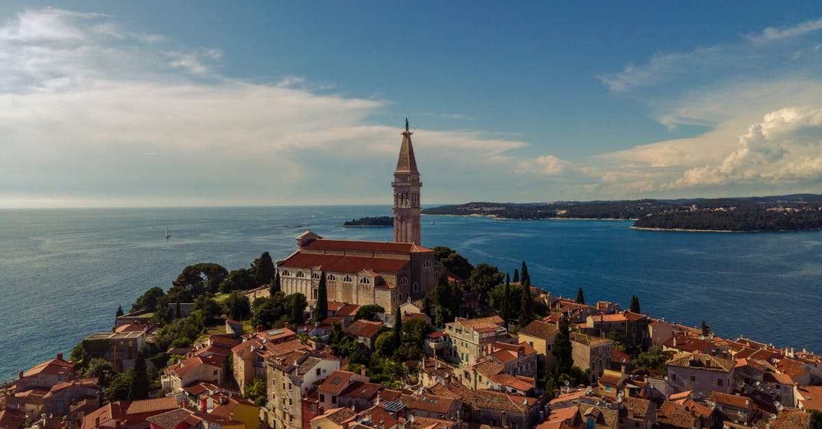 découvrez 'cres', un lieu où la beauté naturelle rencontre l'histoire fascinante. explorez ses paysages enchanteurs, ses activités culturelles riches et ses délices culinaires. réveillez vos sens et laissez-vous séduire par cette destination unique.