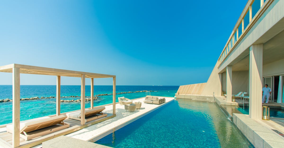 découvrez l'univers du luxe, où l'élégance rencontre l'excellence. explorez nos sélections raffinées de produits haut de gamme, de voyages exclusifs et d'expériences inoubliables. faites de chaque instant un moment d'exception.