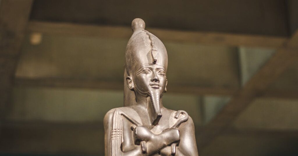 découvrez le monde fascinant des légendes, où mythes et histoires anciennes prennent vie. plongez dans des récits captivants qui ont traversé les âges et explorez les personnages emblématiques qui ont marqué notre histoire collective.