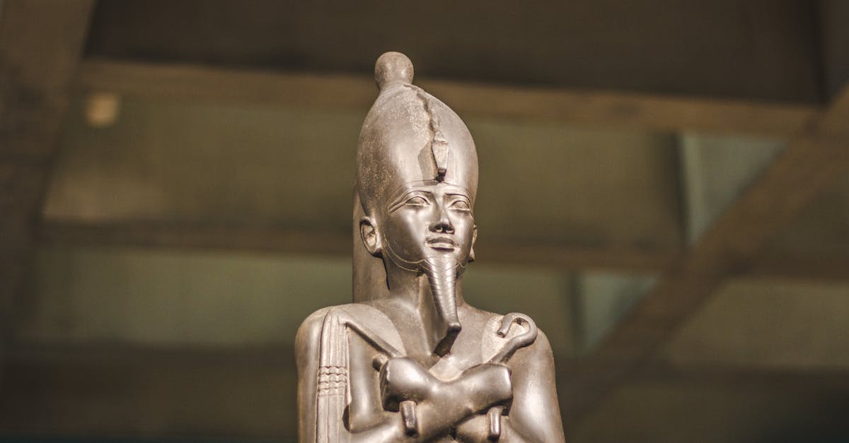 découvrez le monde fascinant des légendes, où mythes et histoires anciennes prennent vie. plongez dans des récits captivants qui ont traversé les âges et explorez les personnages emblématiques qui ont marqué notre histoire collective.