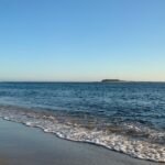 découvrez umag beach, une destination idyllique sur la côte adriatique, célèbre pour ses plages de sable fin, ses eaux cristallines et son atmosphère relaxante. profitez d'activités nautiques, de promenades pittoresques en bord de mer et d'une cuisine locale savoureuse. umag beach est l'endroit parfait pour des vacances inoubliables en famille ou entre amis.