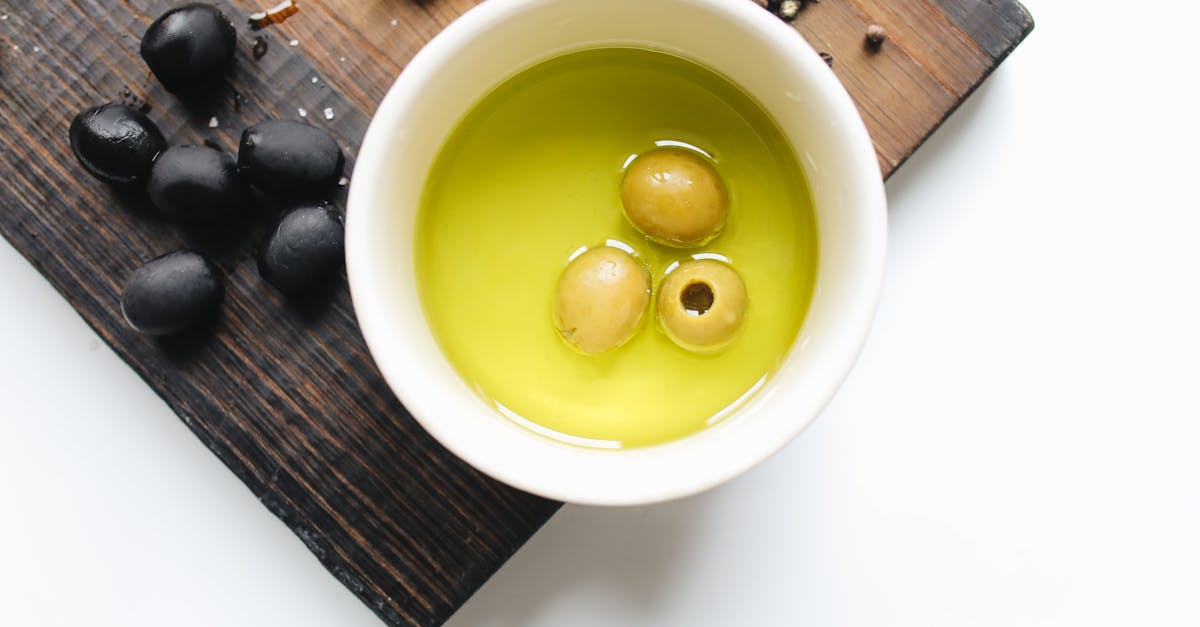 découvrez les bienfaits de la diète méditerranéenne, un mode de vie sain et savoureux basé sur des aliments frais, des légumes, des fruits, des céréales complètes et des graisses saines, idéal pour améliorer votre santé et votre bien-être.
