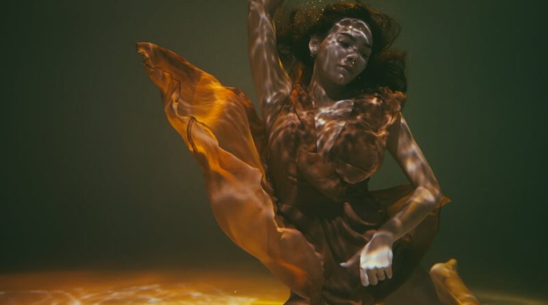 découvrez l'univers envoûtant de 'silent dance', un spectacle immersif alliant mouvements gracieux et musique apaisante. plongez dans une expérience sensorielle unique où chaque geste raconte une histoire silencieuse. parfait pour les amateurs d'art et de danse contemporaine.