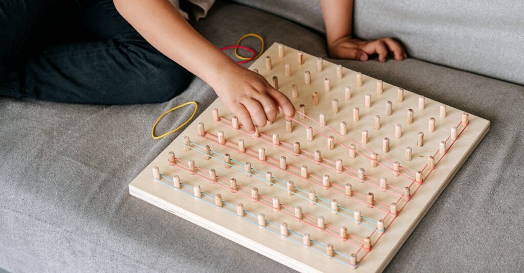découvrez l'art du jouet en bois, où chaque création est le fruit d'un savoir-faire exceptionnel. plongez dans l'univers des jouets artisanaux en bois, alliant tradition et créativité pour offrir des expériences ludiques et durables.